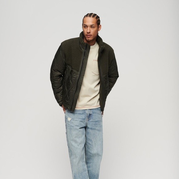 Superdry Mens Sherpa Quilted Hybrid Jacket in Dark Grey Green - Picture 9 of 10
